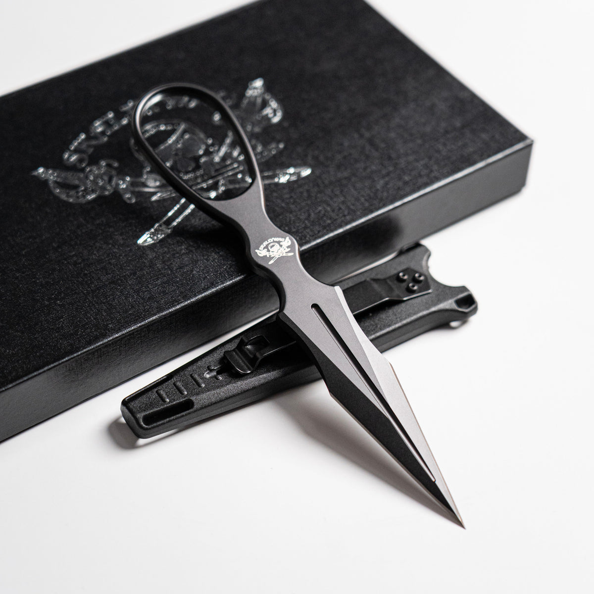D2 DAGGER - Black